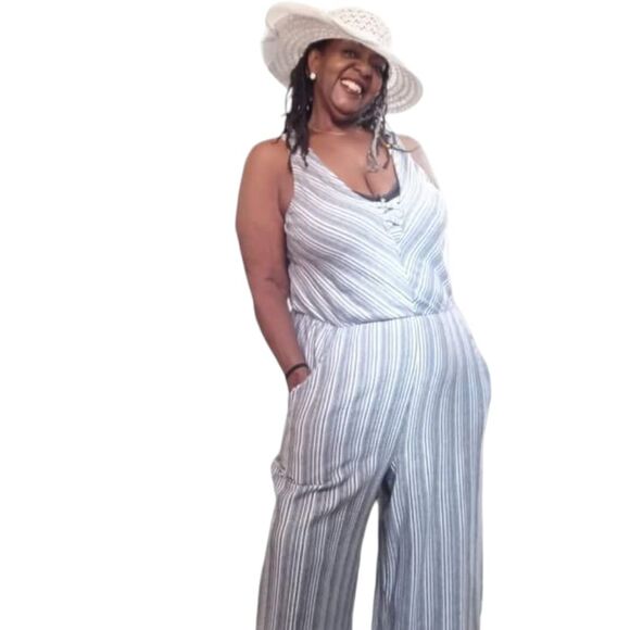 a.n.a. Waist Defined Sleeveless Striped Utility Jumpsuit Sz 1X - Picture 1 of 5